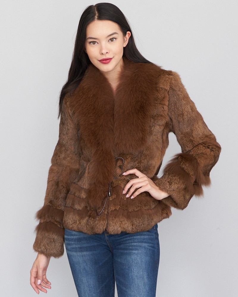 Fur Coats & Jackets: FurHatWorld.com