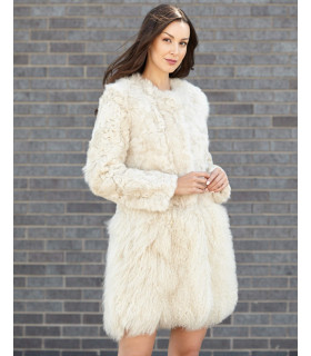 Women's Fur Coats: FurHatWorld.com