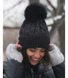 Sombreros de invierno con borde de piel femenino
